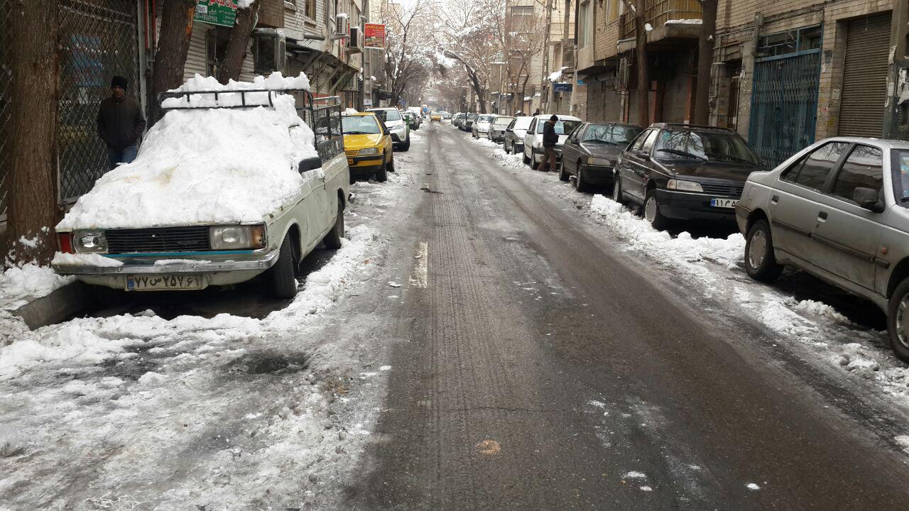 یخ‌زدگی خیابان زربافیان