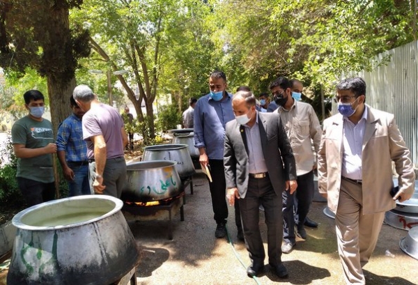 توزیع ۱۱ هزار پرس غذای گرم در بین مردم شیراز