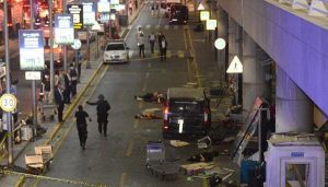 انفجار و تیراندازی در فرودگاه آتاتورک استانبول در ترکیه