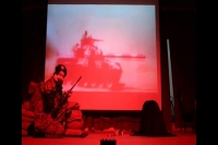 زندگی شهید میرزایی بر روی صحنه تئاتر /دلاور مردی تکاوران نیروی دریایی ارتش در جنگ ۳۴روزه