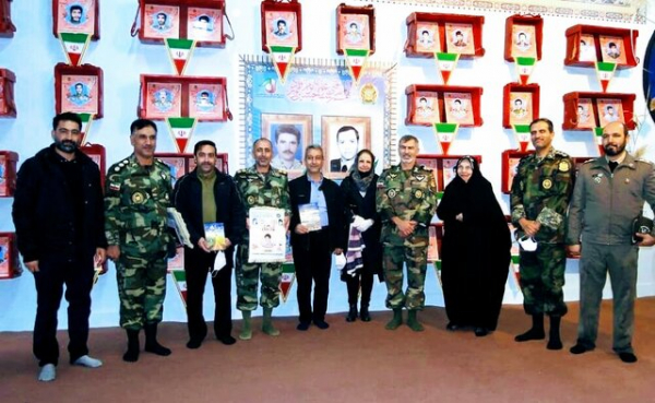 رونمایی از ۲ جلد کتاب حوزه دفاع مقدس در شیراز