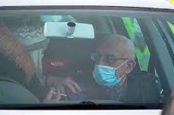 واکسیناسیون در خودرو برای اولین بار در شیراز