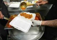 تهیه و توزیع ۴۰ هزار پرس غذای گرم در محلات شیراز