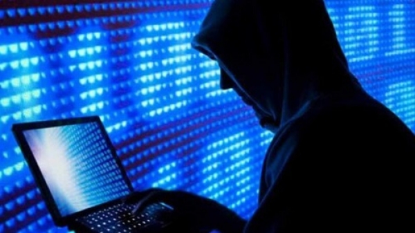 دستگیری هکر 20 ساله با  800 فقره سرقت حساب بانکی