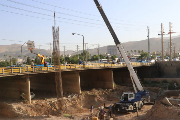 اجرای عملیات سبدگذاری و حفاری پل شرقی تعریض پل سلمان فارسی