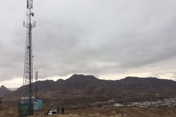 تامین پوشش تلفن همراه برای جاده های فاقد ارتباط در فارس