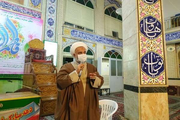 تعداد مساجد در شیرازمطلوب نیست ،کم است