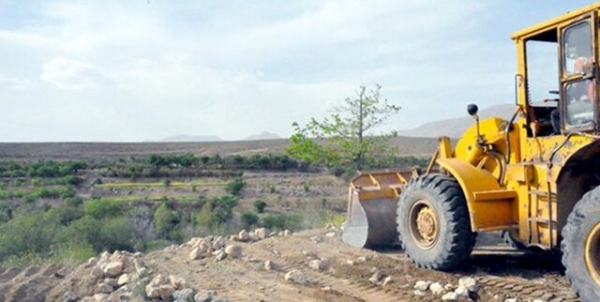 رفع تصرف فوری  ۶۴ هزار مترمربع اراضی ملی در فارس